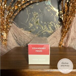 Wander Beauty On-The-Glow Blush & Illuminator Strawberry Fields / Nude Glow NEW